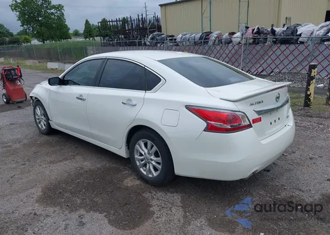 2014 Nissan Altima 2.5 S из США, поврежденный, VIN 1N4AL3APXEC284273